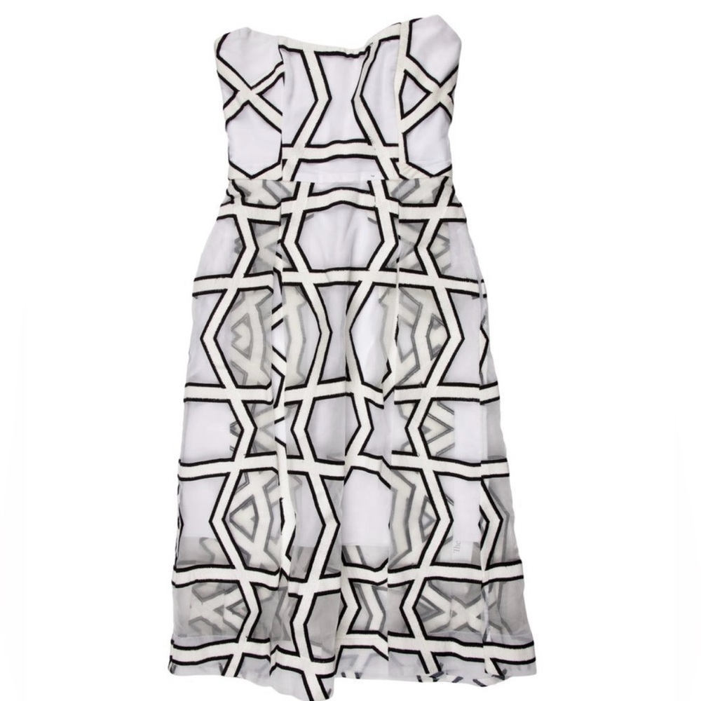 Nicholas Strapless Printed Knee length Black and White Dress Size 8